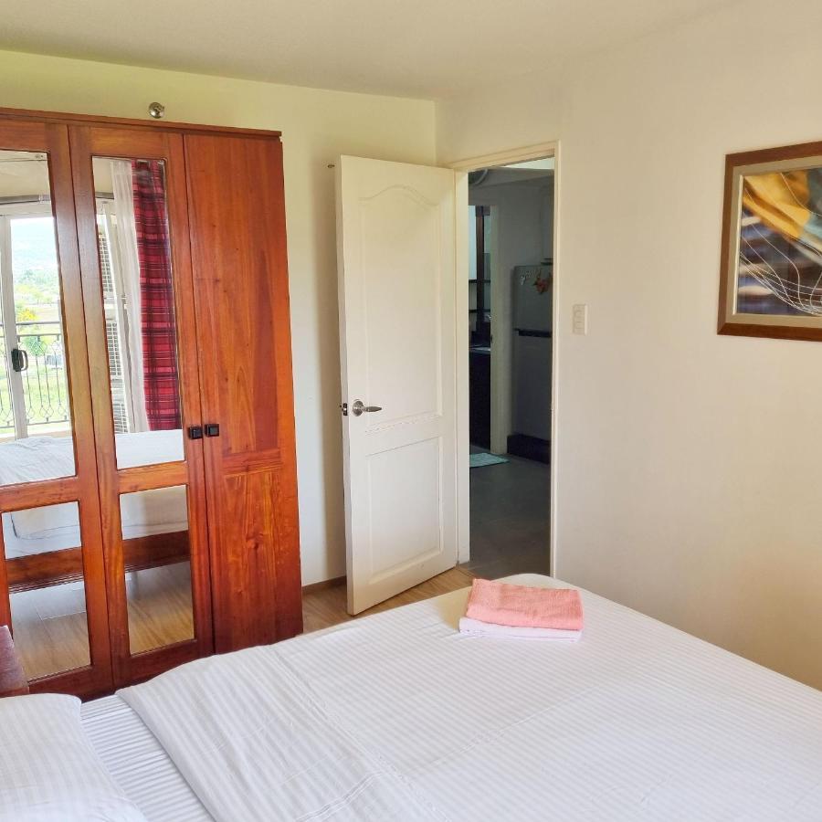 Amalfi Oasis Seaside Cebu Apartment Exterior photo